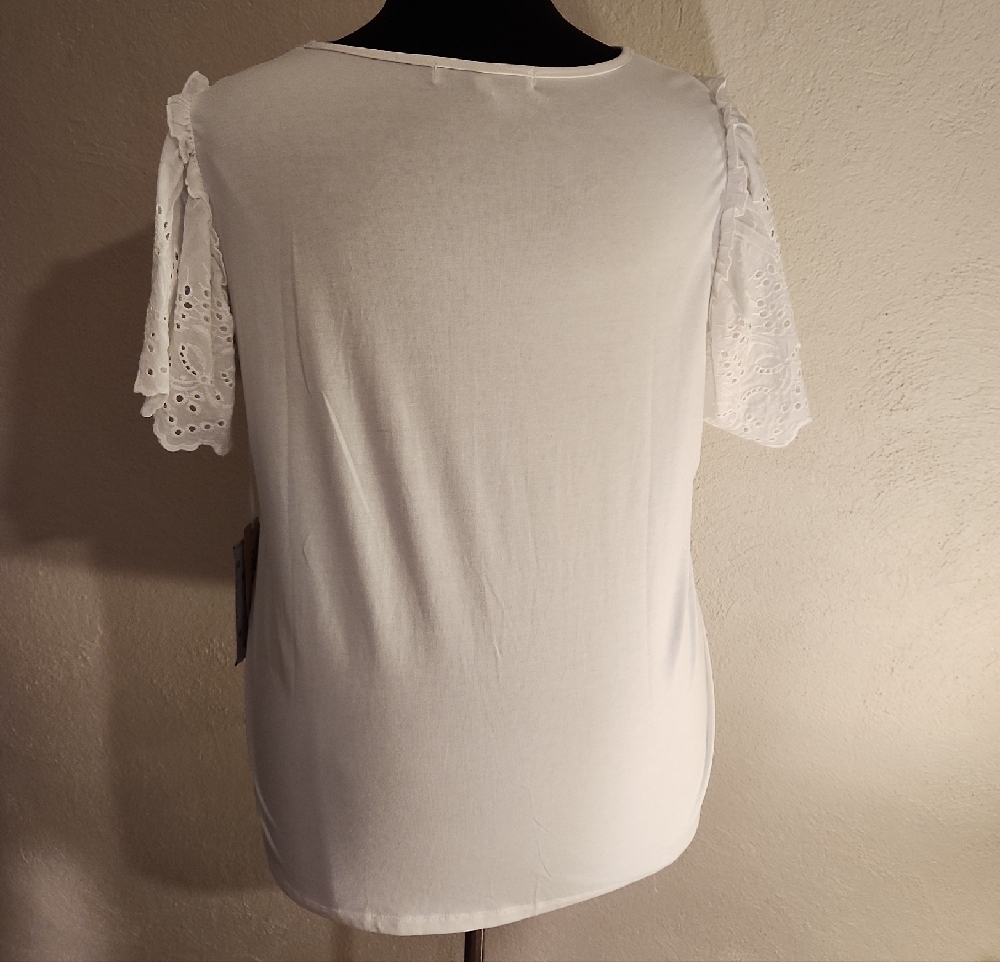 Sweet Rain White Short Sleeve Tee Love Script Eyelet Sleeves 2X - Picture 2 of 7